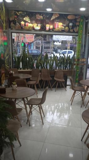 عکس فست‌ فود هات لند ورامین