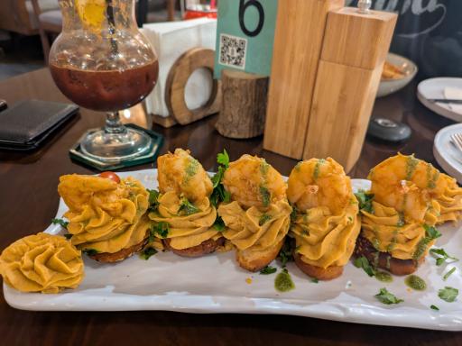 عکس کافه رستوران آولوس