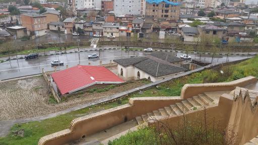 عکس تپه قلعه خندان