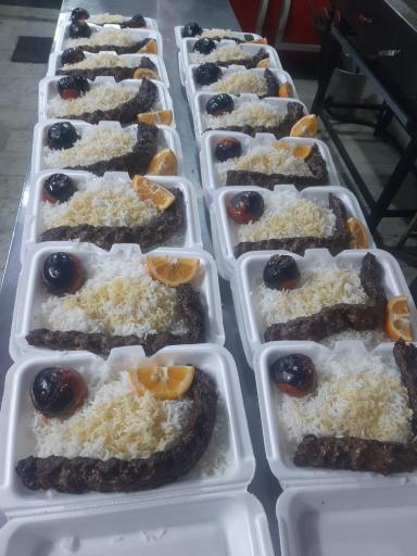 عکس کبابی سرای عزیز