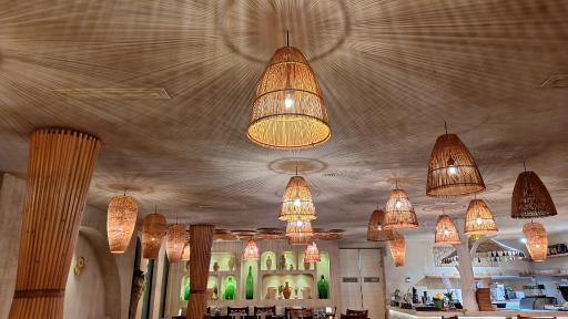 عکس کافه رستوران آولوس