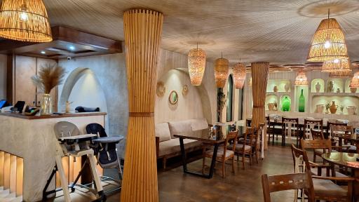 عکس کافه رستوران آولوس