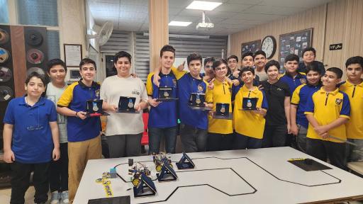 عکس آموزشگاه رباتیک پیشنام شعبه علم و صنعت اصلی