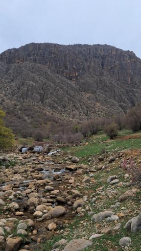 عکس آبشار ازنا در