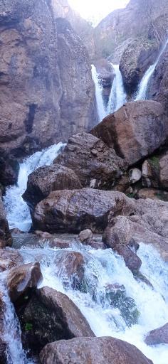 عکس آبشار ازنا در