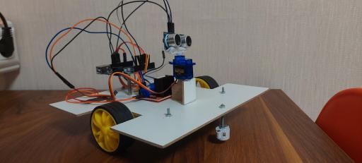 عکس آموزشگاه رباتیک پیشنام شعبه علم و صنعت اصلی