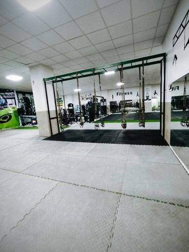 عکس باشگاه ورزشی باهار