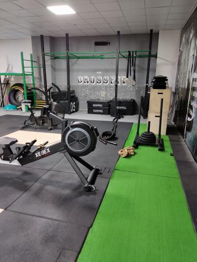 عکس باشگاه ورزشی باهار