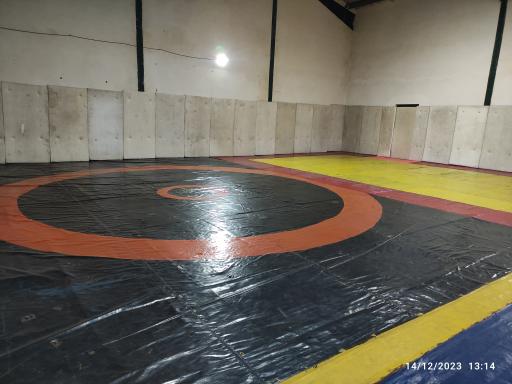 عکس سالن ورزشی صالحین (کشتی)
