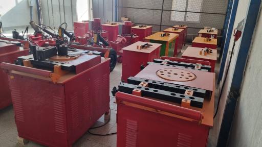 عکس کاوه صنعت (خم و برش میلگرد)