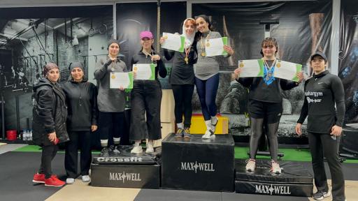 عکس باشگاه ورزشی باهار