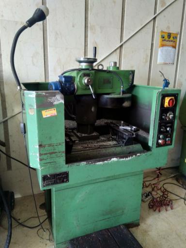 تراشکاری و میل لنگ تراشی شُکری