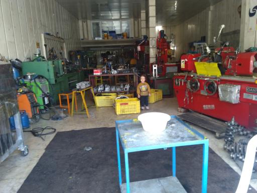 عکس تراشکاری و میل لنگ تراشی شُکری