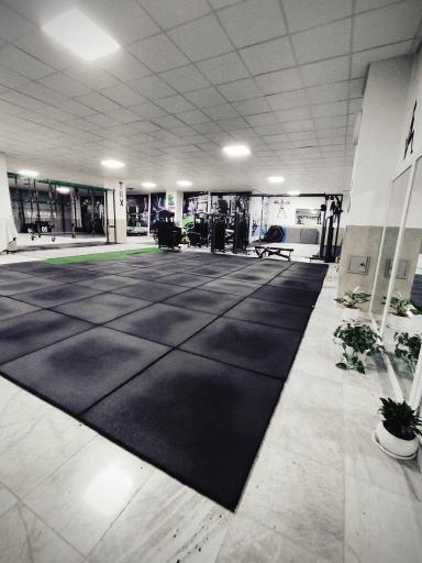 عکس باشگاه ورزشی باهار