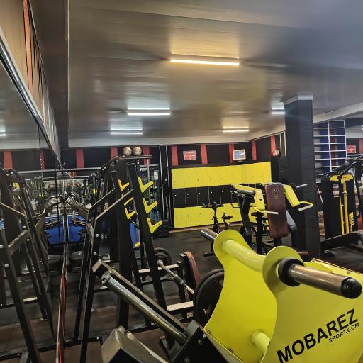 عکس باشگاه پرورش اندام صنعتی