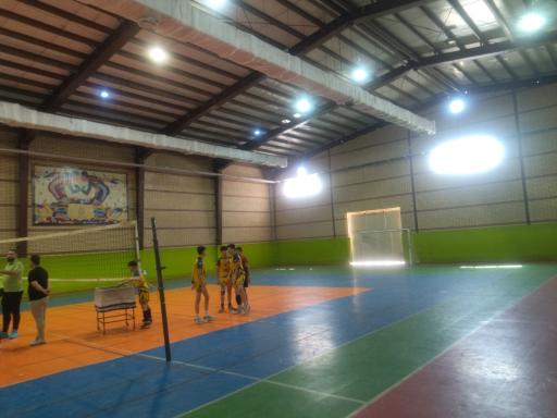 عکس سالن ورزشی شهید اکبری