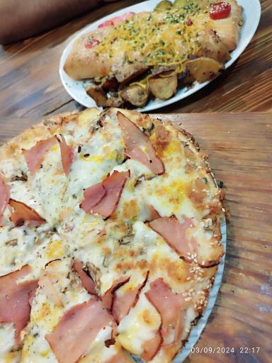 عکس کافه فست فود اتول