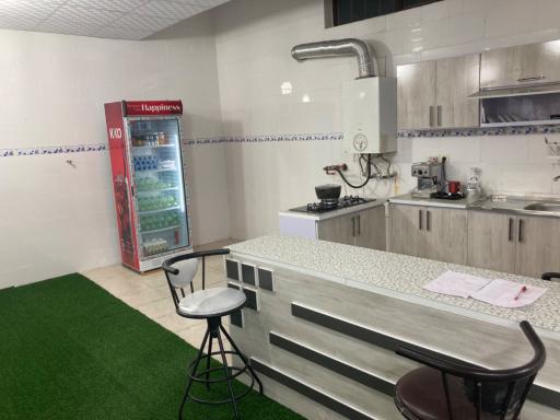 عکس آکادمی تناسب اندام رادین