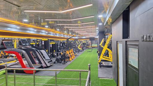 عکس باشگاه بدنسازی ایمان