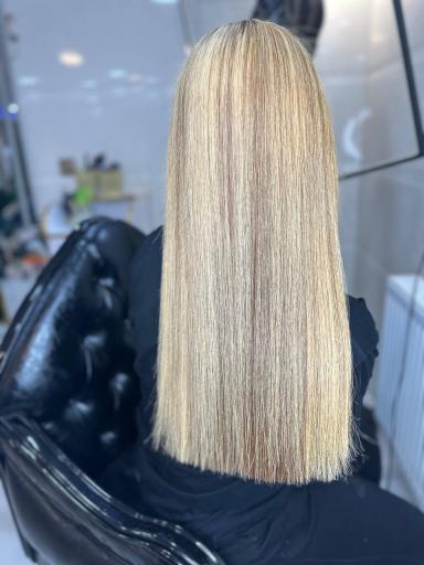 عکس سالن زیبایی تک چهره