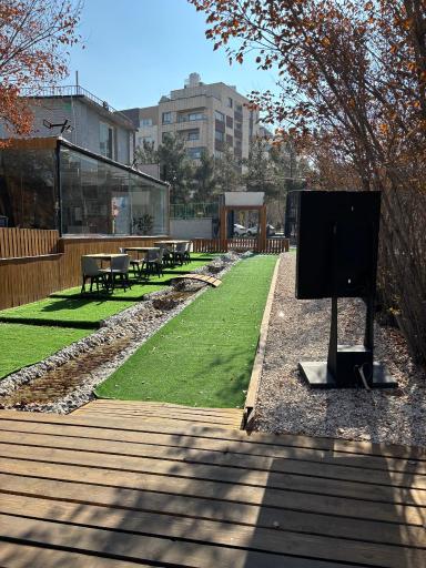 عکس کافه باغ ای وان 