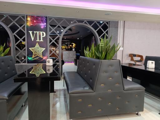 عکس  کافی شاپ ویتامینو