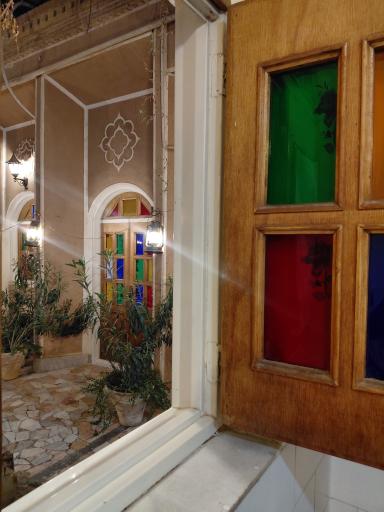 عکس اقامتگاه بومگردی آب و آتش