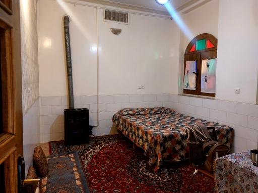 عکس اقامتگاه بومگردی آب و آتش