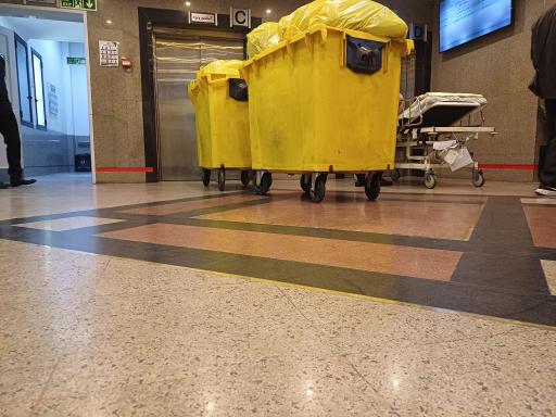 عکس بیمارستان لاله