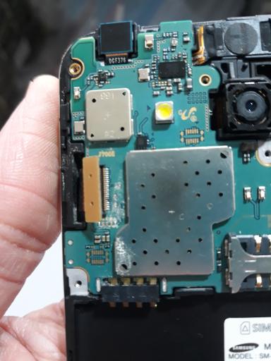 فروشگاه موبایل قائم