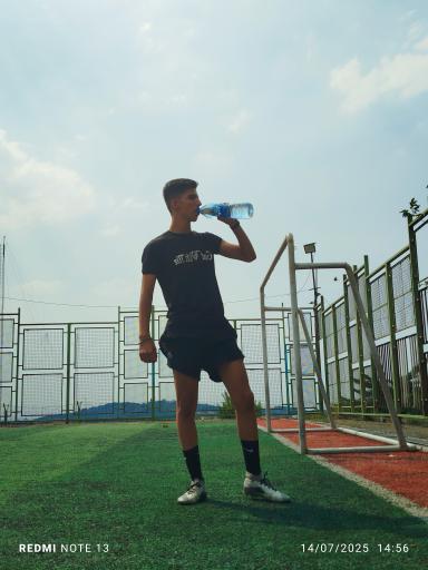 عکس زمین چمن مصنوعی شهید خوشرو 