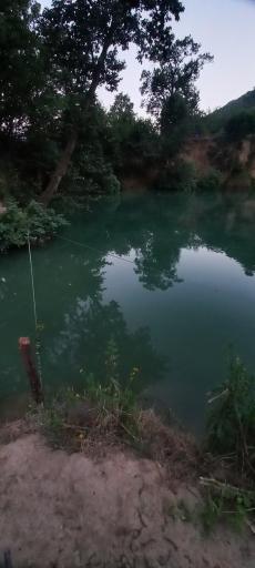 عکس چشمه و دریاچه گل رامیان