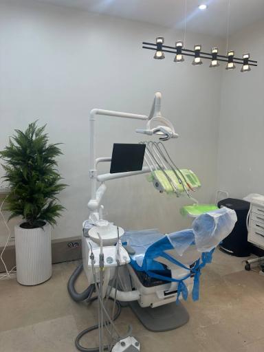 عکس کلینیک دندانپزشکی سرینا