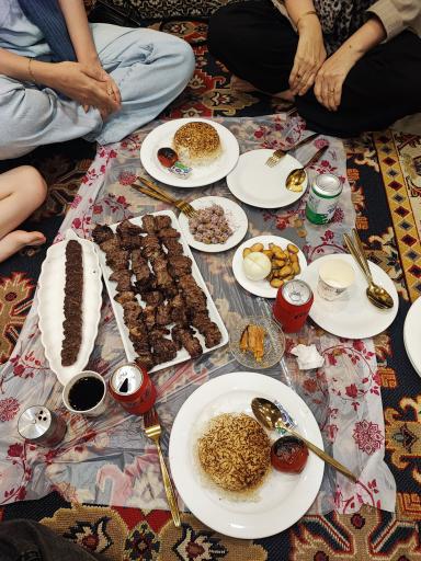 عکس رستوران چرب و چیلی 