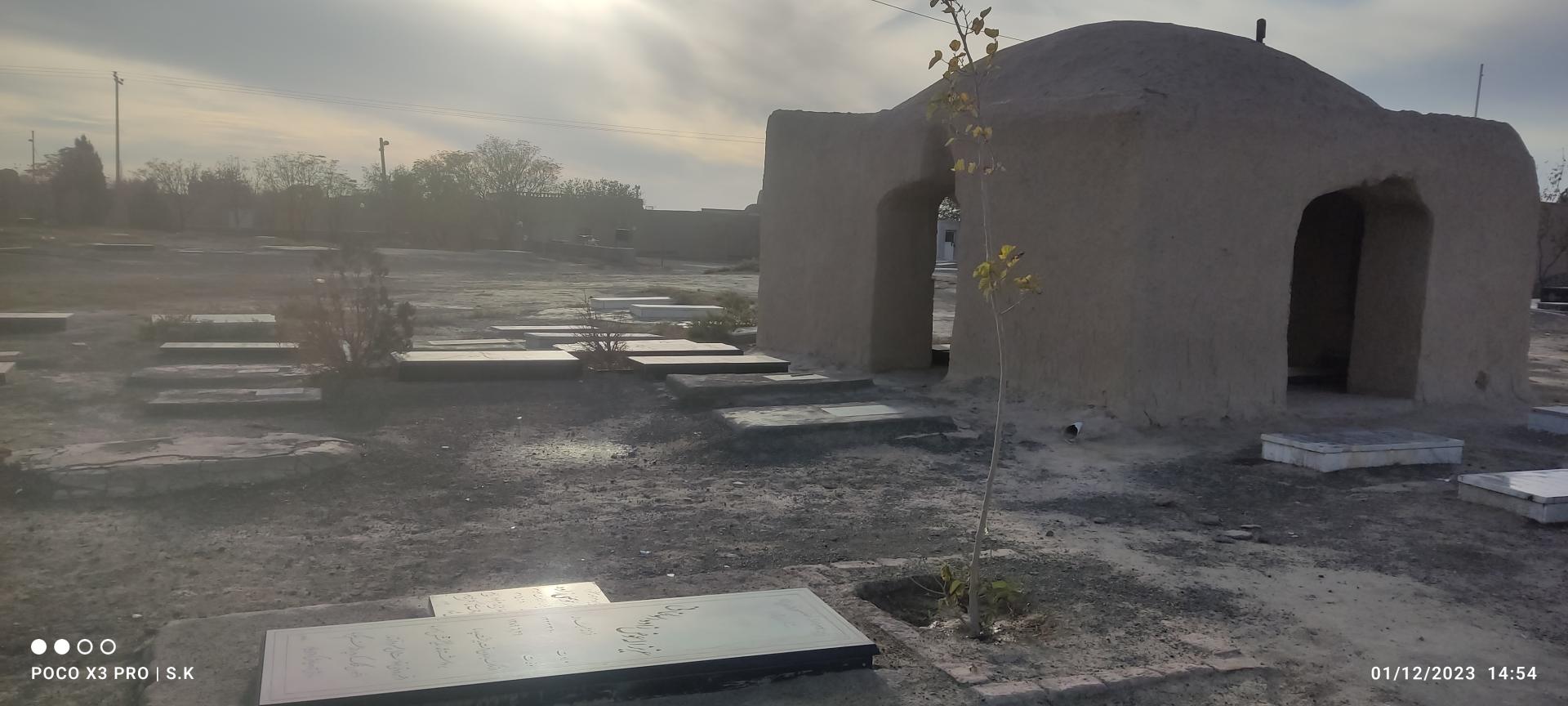 عکس قبرستان کاهک