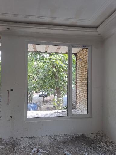 عکس تولید انواع درب و پنجره دوجداره پنجره برتر