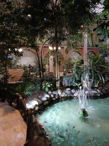 عکس رستوران سنتی برکه