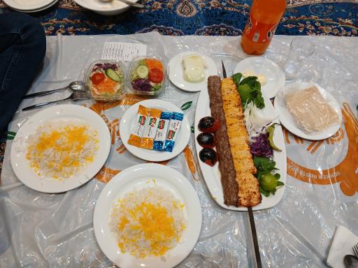 عکس رستوران سنتی برکه