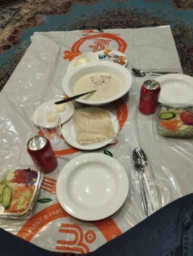 عکس رستوران سنتی برکه