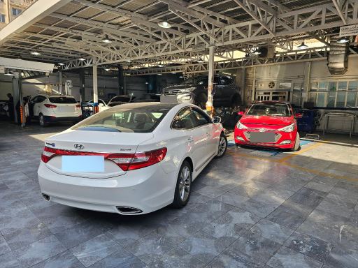 عکس نمایندگی هیوندای هویک شعبه رسالت 