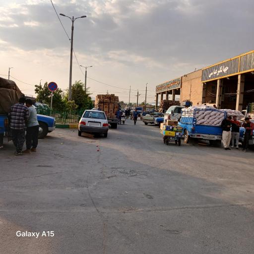 میدان میوه و تره بار مرکزی شیراز