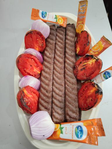 عکس غذاخوری ترنج