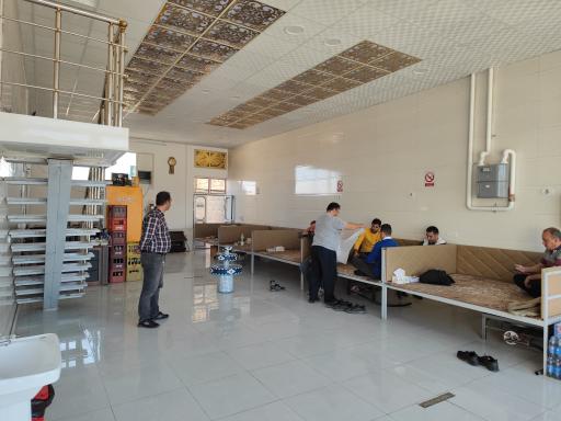 عکس غذاخوری ترنج