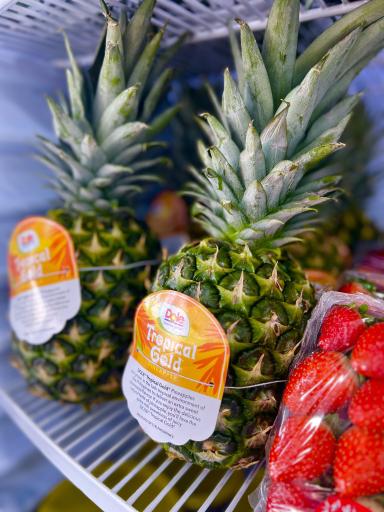 عکس ارزانسرای میوه  میرزایی