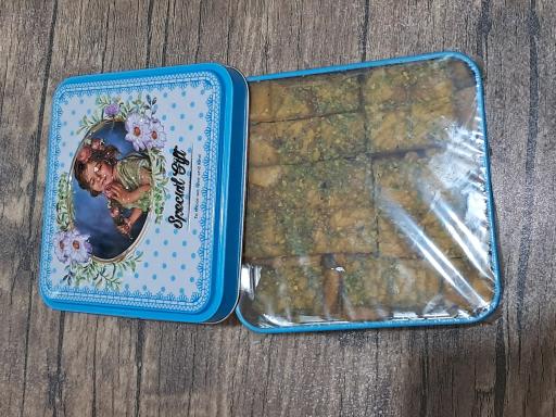 عکس سوپر مارکت علی