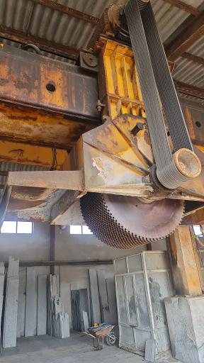 عکس صنایع سنگ گرانیت بناب