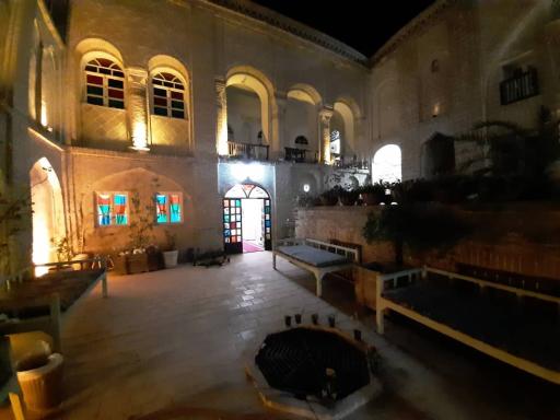 عکس هتل سنتی طبیب