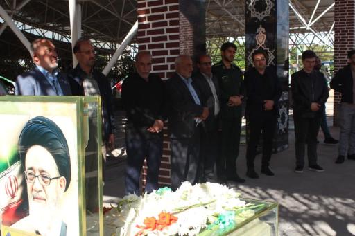 عکس مزار شهید آیت الله سید محمد علی آل هاشم