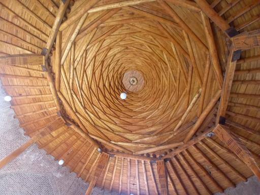 عکس طاق چارسوق