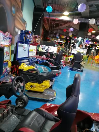 عکس شهربازی پنج ستاره